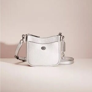 Elegant Coach Silver Crossbody Bag